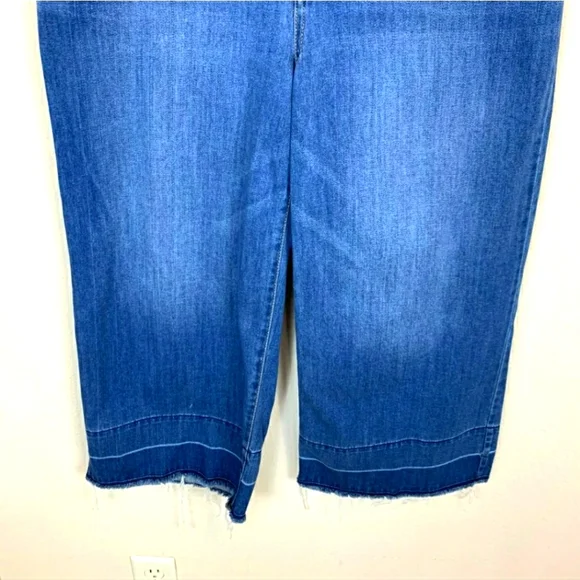 Lauren Ralph Lauren High Rise Release Hem Crop Jeans Size 16 - Picture 4 of 5